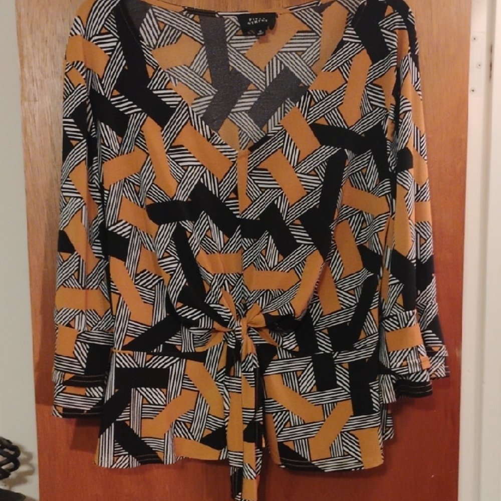 * Tie Front Top